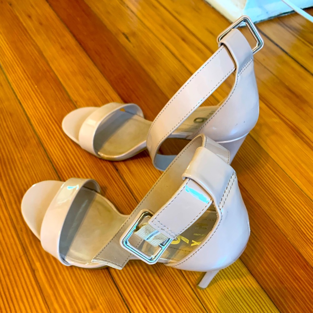 Nude stiletto sandals, only worn once! - Picture 8 of 8